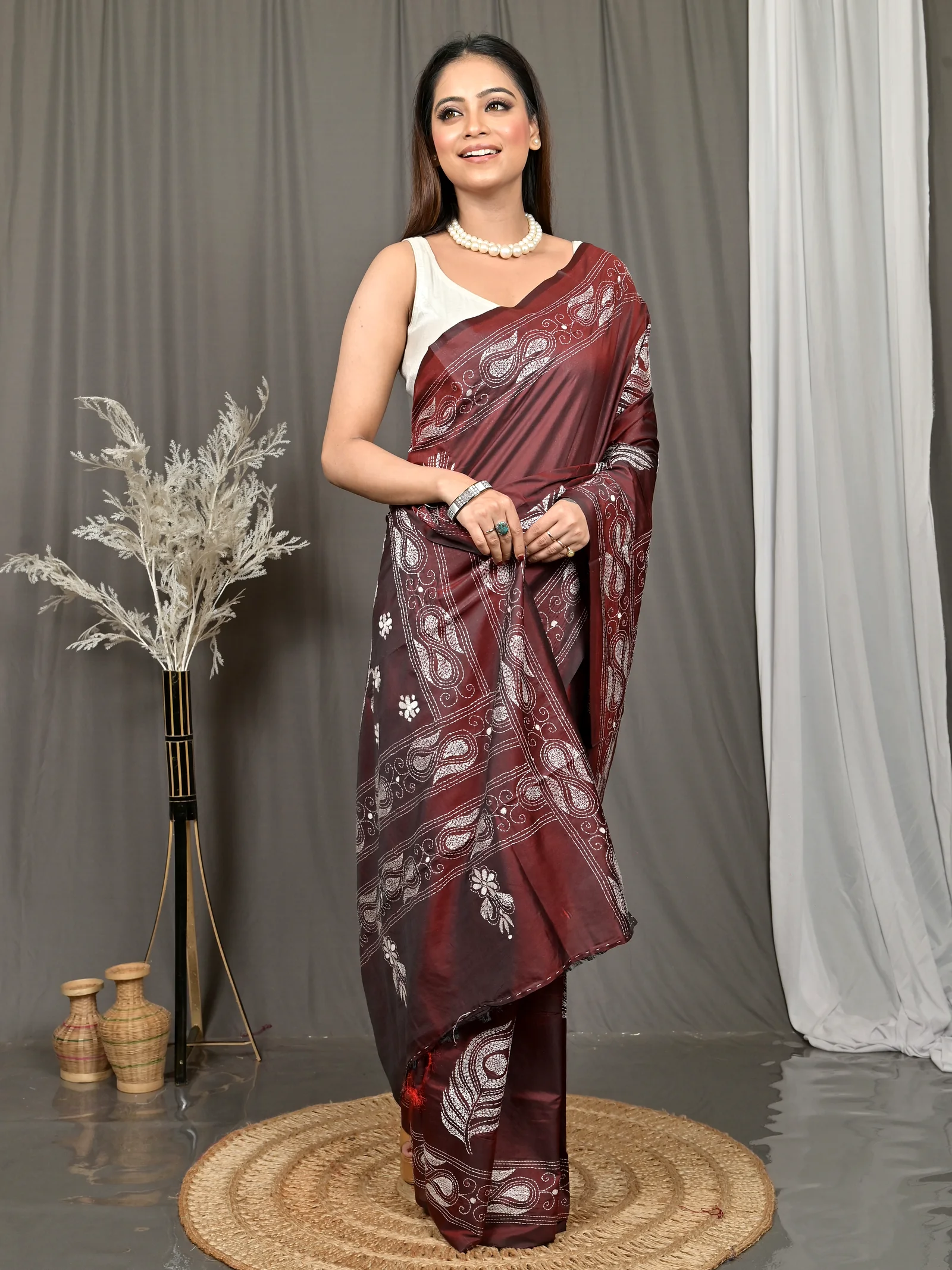 Brown Cotton Bolpur Kantha Stitch Saree (15)